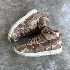 Nike Dunk "Desert Camo" sneakers